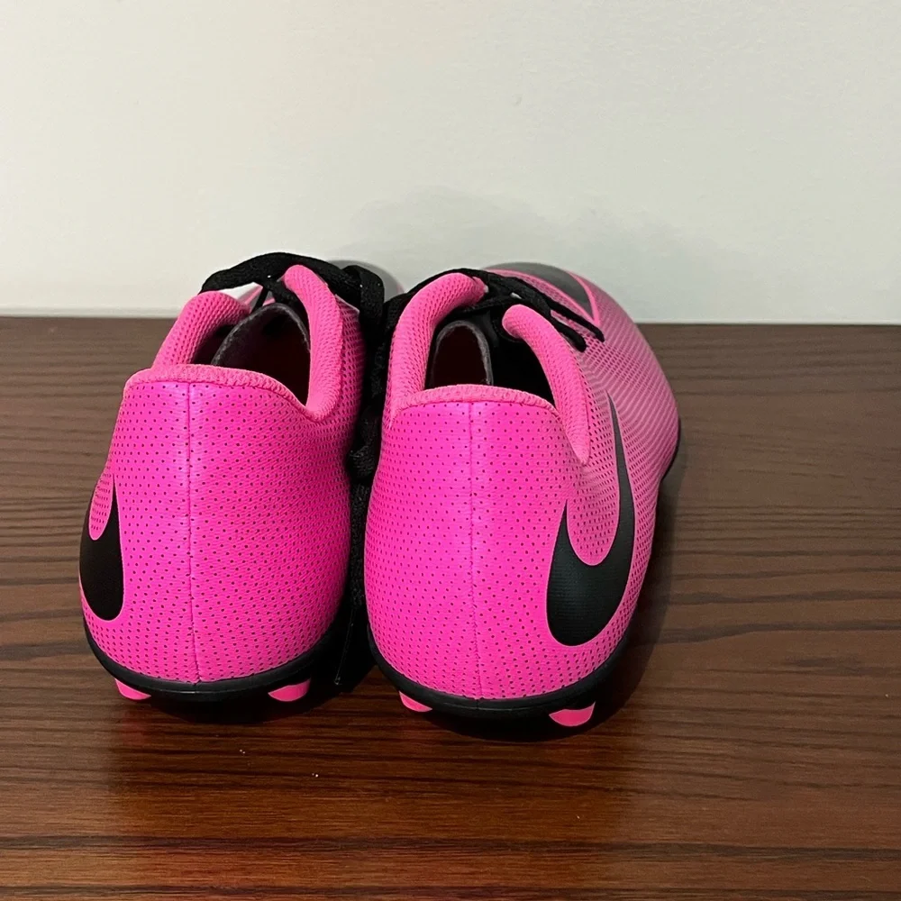 Nike Brevada II Football Soccer Cleats